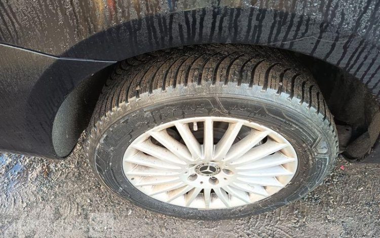 MERCEDES VITO MIXTO 116 CDI 163 CV – DIESEL – 41459 KMS – ANNEE 2024 NOIR GW-756-FR