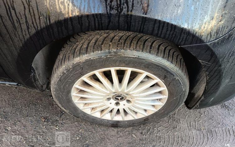 MERCEDES VITO MIXTO 116 CDI 163 CV – DIESEL – 41459 KMS – ANNEE 2024 NOIR GW-756-FR