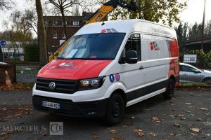 VOLKSWAGEN CRAFTER FOURGON 2.0 TDI 140 30 L3H3 BUSINESS LINE BLANC GZ-440-KE