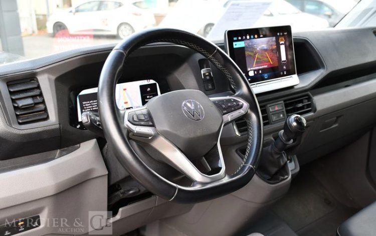 VOLKSWAGEN CRAFTER FOURGON 2.0 TDI 140 30 L3H3 BUSINESS LINE BLANC GZ-440-KE