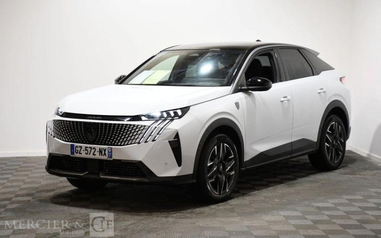 PEUGEOT 3008 GT 1.2 HYBRID 135ch GT E-DCS6 BLANC GZ-572-NX