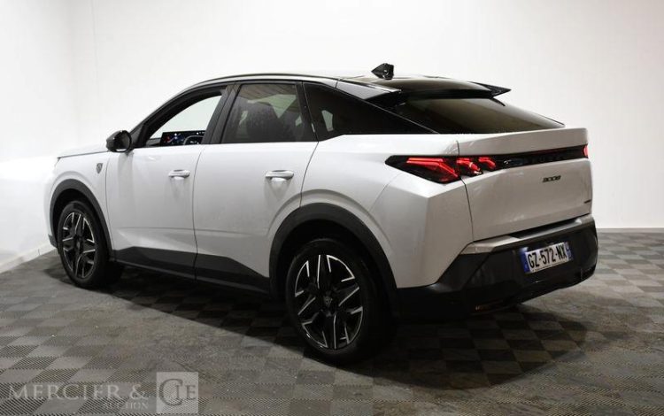 PEUGEOT 3008 GT 1.2 HYBRID 135ch GT E-DCS6 BLANC GZ-572-NX