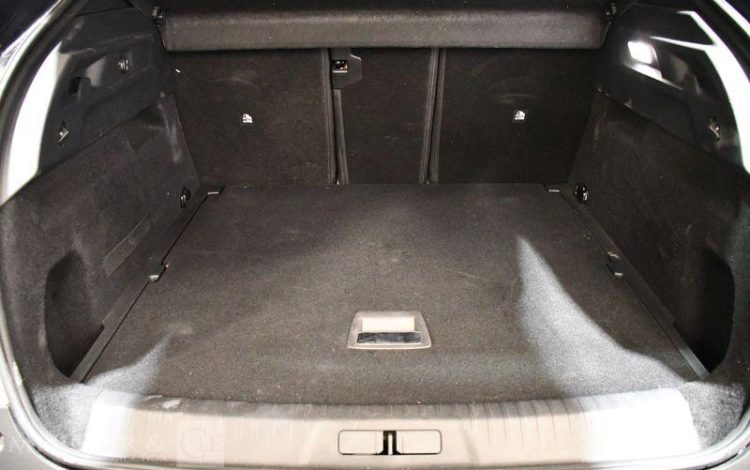 PEUGEOT 3008 GT 1.2 HYBRID 135ch GT E-DCS6 BLANC GZ-572-NX