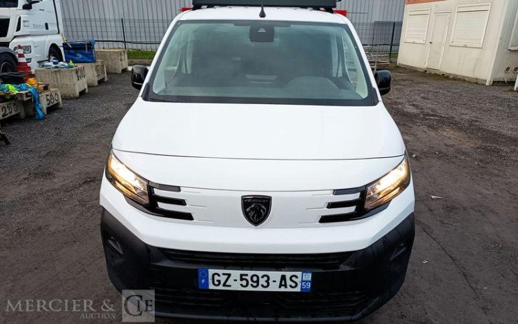 PEUGEOT PARTNER PHASE 2 L1 1.5 BLUEHDIi 16V 100 CV DIESEL – 18238 KMS – ANNEE 2024 BLANC GZ-593-AS