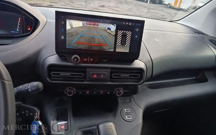 PEUGEOT PARTNER PHASE 2 L1 1.5 BLUEHDIi 16V 100 CV DIESEL – 18238 KMS – ANNEE 2024 BLANC GZ-593-AS