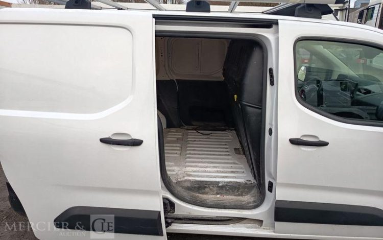 PEUGEOT PARTNER PHASE 2 L1 1.5 BLUEHDIi 16V 100 CV DIESEL – 18238 KMS – ANNEE 2024 BLANC GZ-593-AS