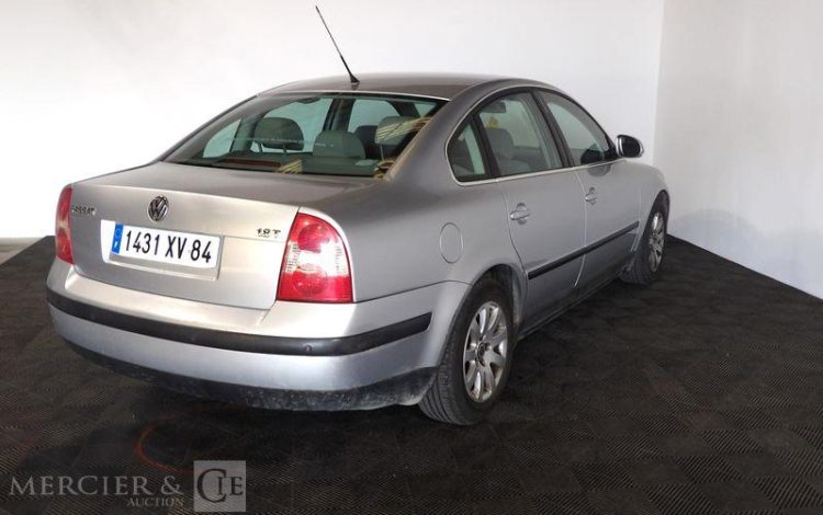 VOLKSWAGEN PASSAT 1.8T 20V 150CV GRIS 1431XV84
