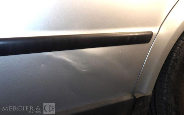 VOLKSWAGEN PASSAT 1.8T 20V 150CV GRIS 1431XV84