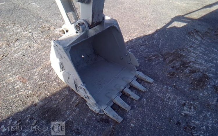 TAKEUCHI MINIPELLE TB150 – 4T7 – 2177H – AN2013 GRIS 145131160