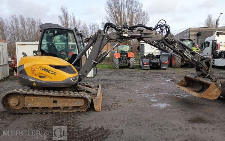 MECALAC PELLE SUR CHENILLE 63CR  152930