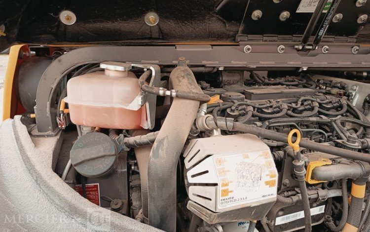 MECALAC PELLE SUR CHENILLE 63CR  152930