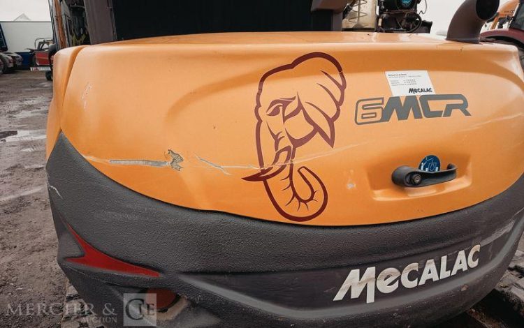 MECALAC PELLE SUR CHENILLE 63CR  152930