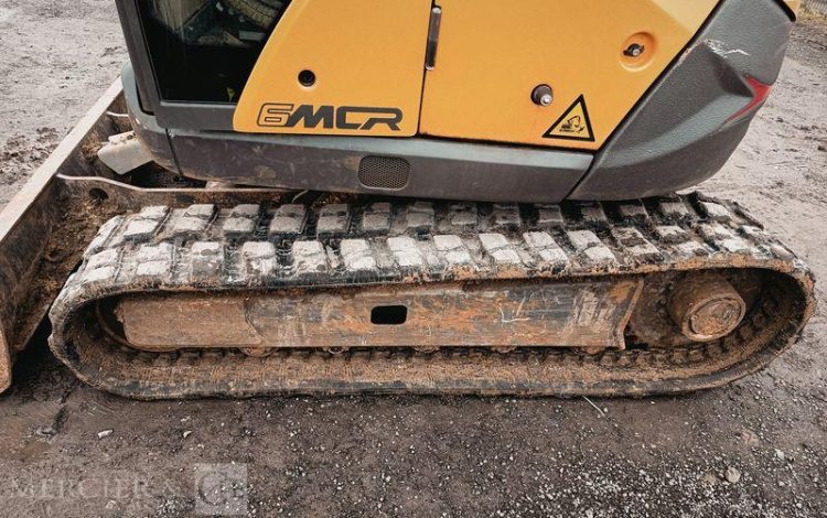 MECALAC PELLE SUR CHENILLE 63CR  152930