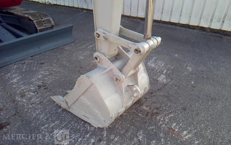 TAKEUCHI MINIPELLE TB160-C  – 5T7 – 4062H – AN2011 GRIS 16050025