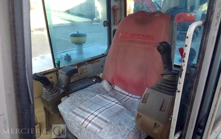 TAKEUCHI MINIPELLE TB160-C  – 5T7 – 4062H – AN2011 GRIS 16050025