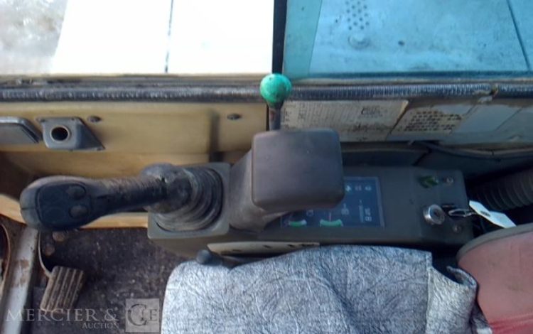 TAKEUCHI MINIPELLE TB160-C  – 5T7 – 4062H – AN2011 GRIS 16050025