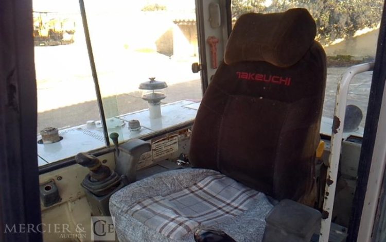 TAKEUCHI MINIPELLE TB160-C – 5T7 – 3266H – AN2011 GRIS 16050051