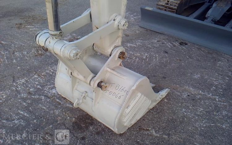 TAKEUCHI MINIPELLE TB160C -5T7 – 4031H – AN2013 GRIS 16050066