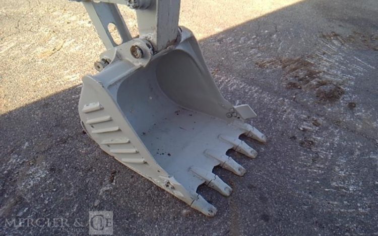 TAKEUCHI MINIPELLE TB160C -5T7 – 4031H – AN2013 GRIS 16050066