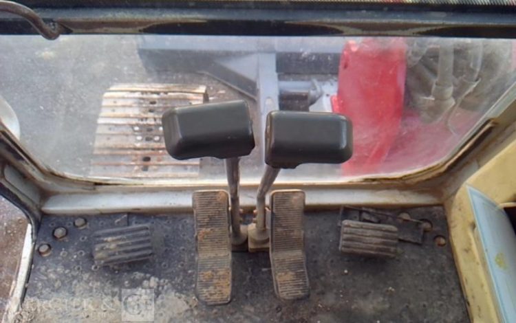 TAKEUCHI MINIPELLE TB160C -5T7 – 4031H – AN2013 GRIS 16050066