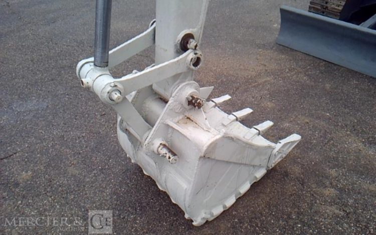 TAKEUCHI MINIPELLE TB160-C -AN2011  16050450