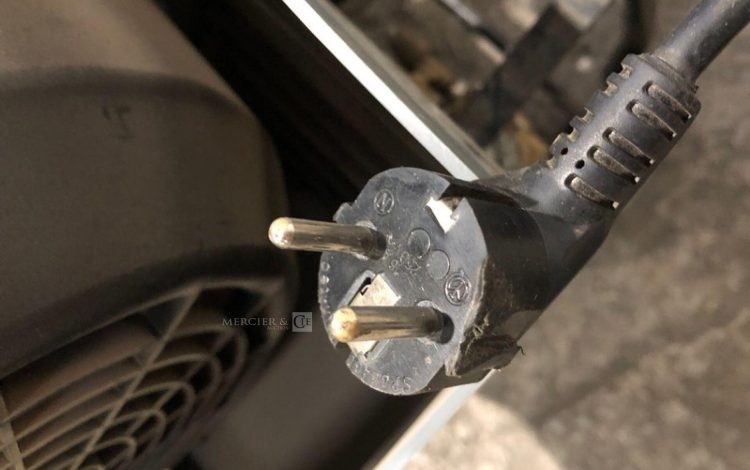 MAUGUIERE MXF19  COM010035