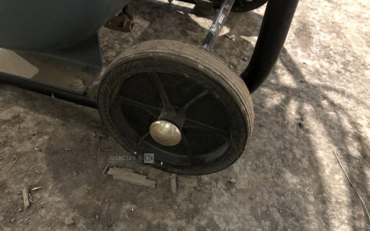 MAUGUIERE MXF19  COM010035