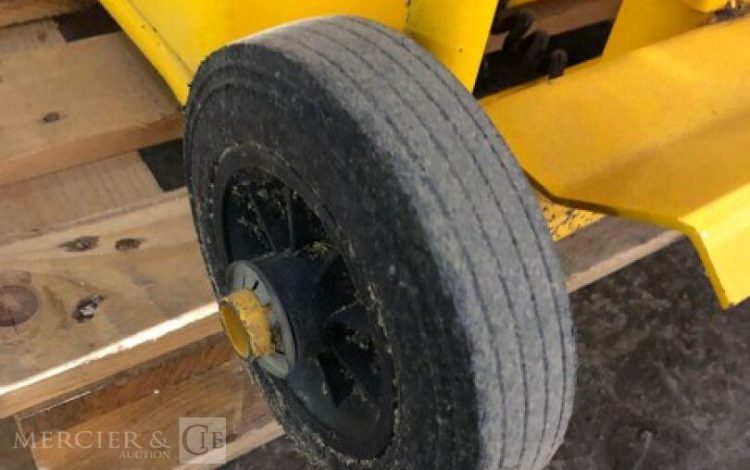 LACROIX MILLENIUM FC 15  FEU013419