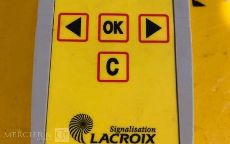 LACROIX MILLENIUM FC 15  FEU013419