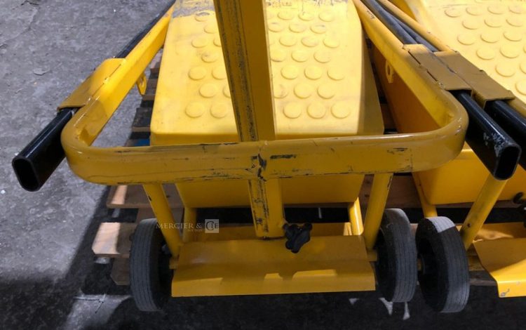 LACROIX MILLENIUM FC 15  FEU013419