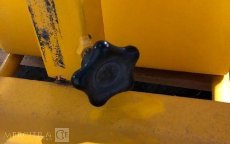 LACROIX MILLENIUM FC 15  FEU013419