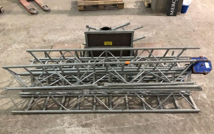 COMABI APACHE BA 150 ST  LEV010343