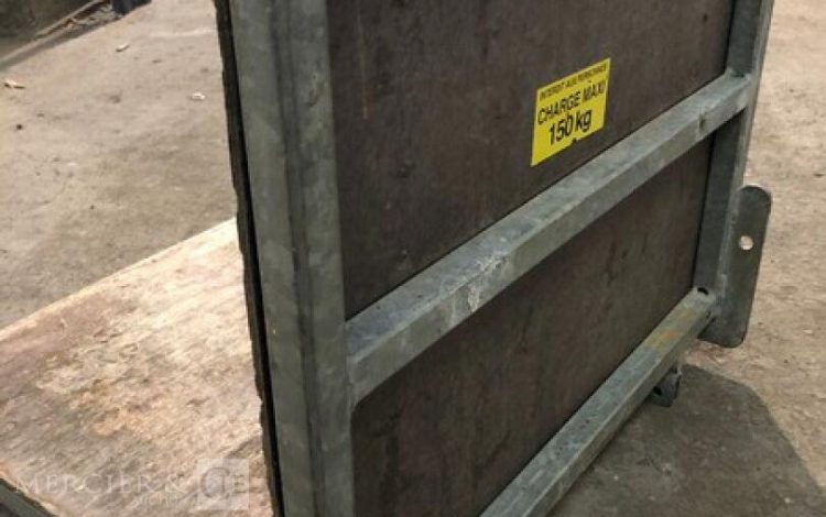 COMABI APACHE BA 150 ST  LEV010343