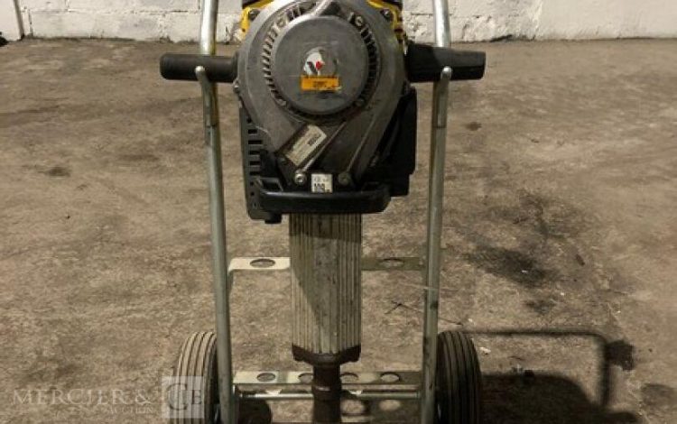 WACKER NEUSON BH65  PIQ011374