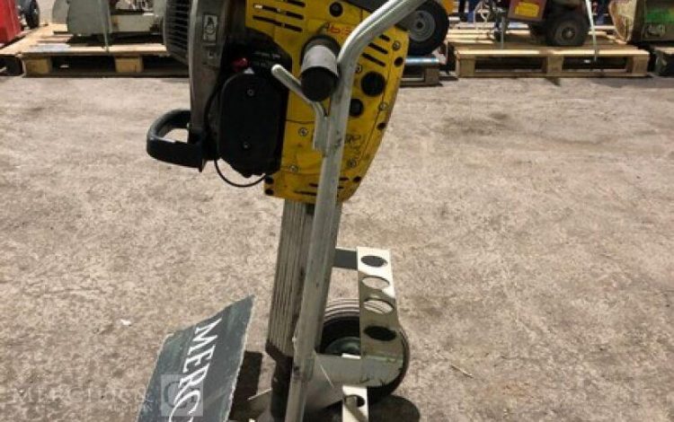 WACKER NEUSON BH65  PIQ011374