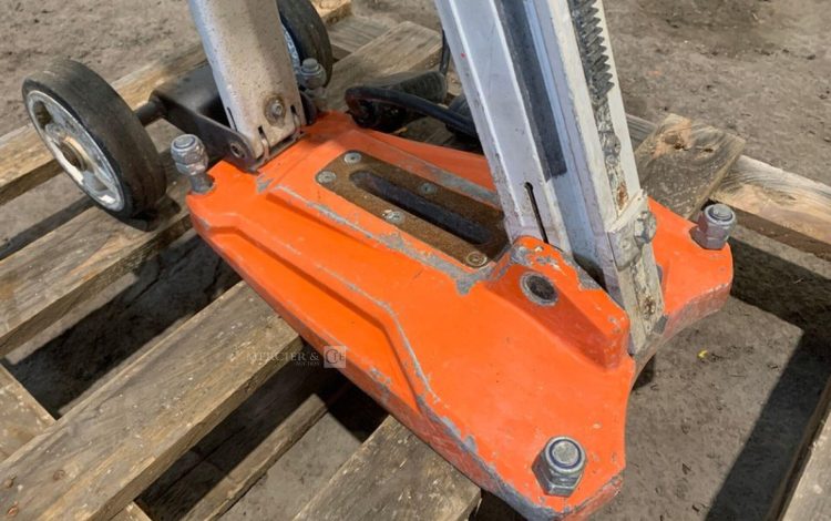 HUSQVARNA DM280  13MAM12026