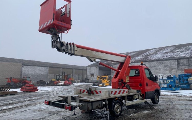 IVECO IVECO DAILY / MULTITEL MT202 DS  9269