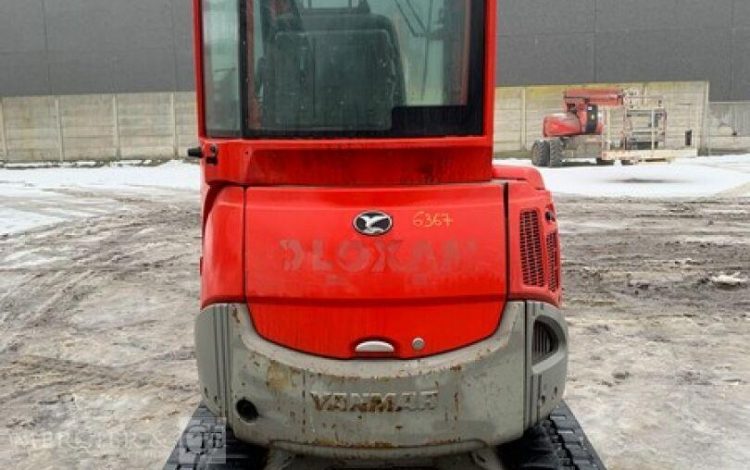 YANMAR VIO25-4  6367