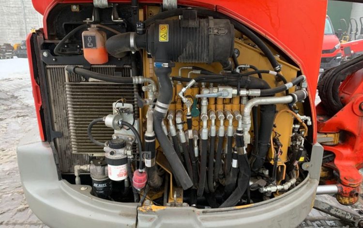 CATERPILLAR 303E  9826