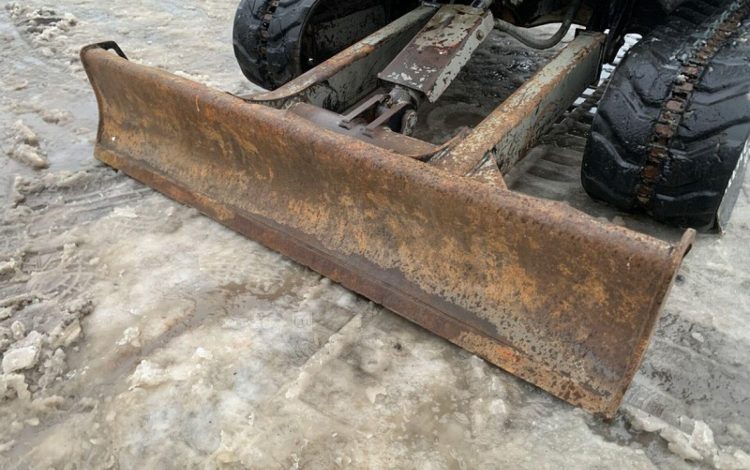 CATERPILLAR 303E  9826