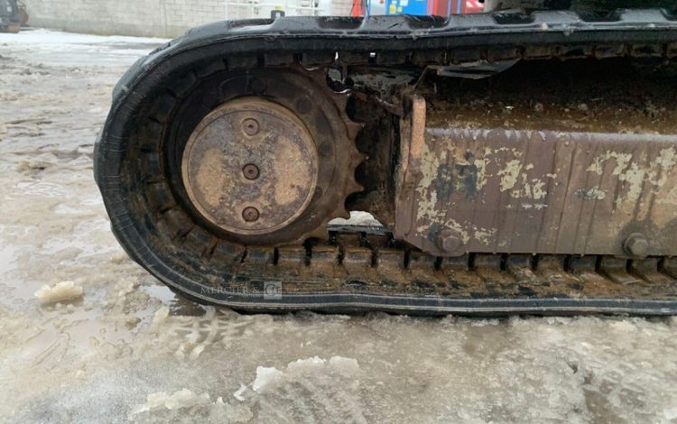 CATERPILLAR 303E  9826