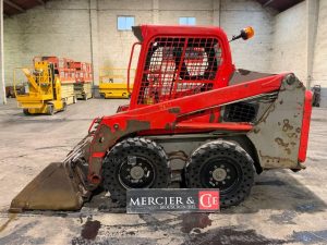 BOBCAT S450  9891