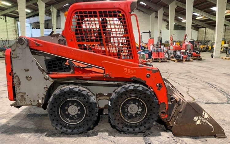 BOBCAT S450  9891