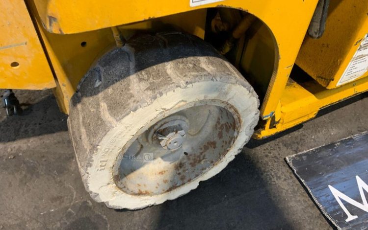 GENIE GS1930  CE08A935