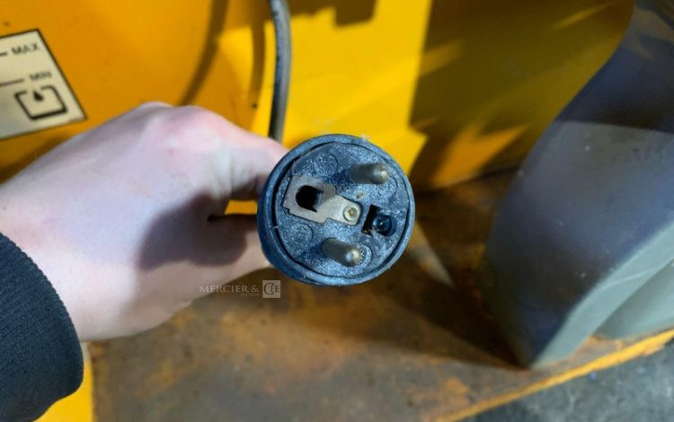 JLG TOUCAN DUO  VE06A2489