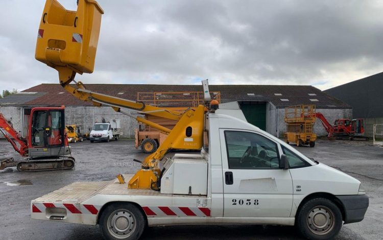 FIAT TOPY8  VL08A2038