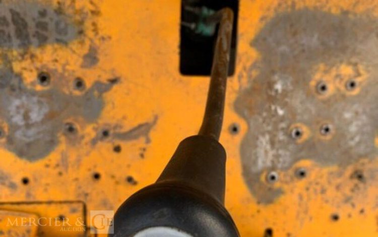 THWAITES MACH 573  SLCM1606