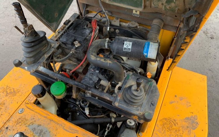 THWAITES MACH 573  SLCM1606