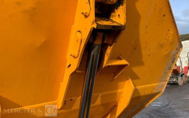 THWAITES MACH 573  SLCM1606