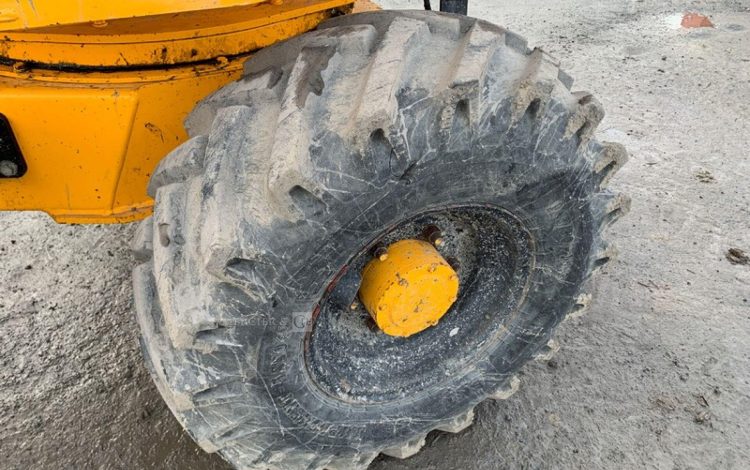 THWAITES MACH 573  SLCM1606